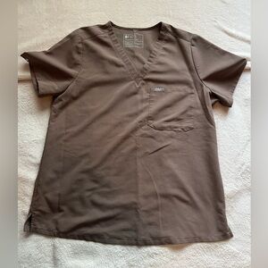 Figs Women’s Sleeve Brown V-Neck scrub and jogger pants